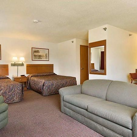 Wamego Inn And Suites 部屋 写真
